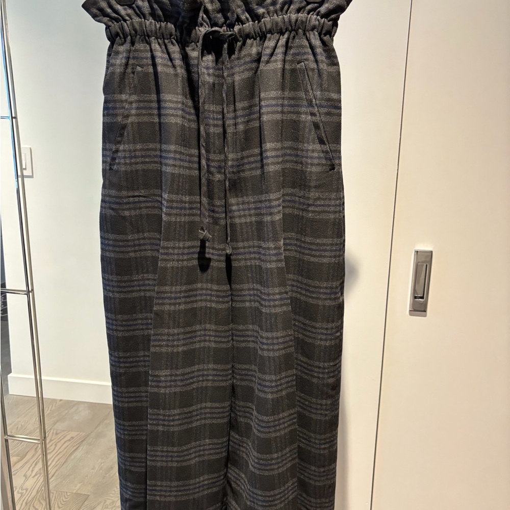 Aritzia Babaton Charcoal and Light Gray Plaid Wide Leg Cropped Pants